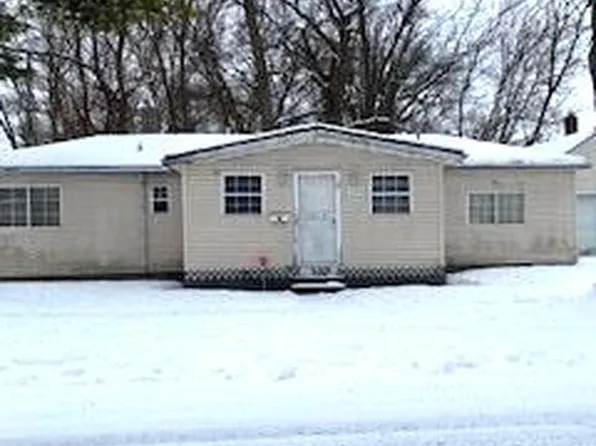 15641 Pickford St, Detroit, MI 48235