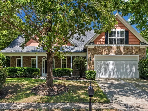 5914 Kirkwynd Commons Dr, Charlotte, NC 28278