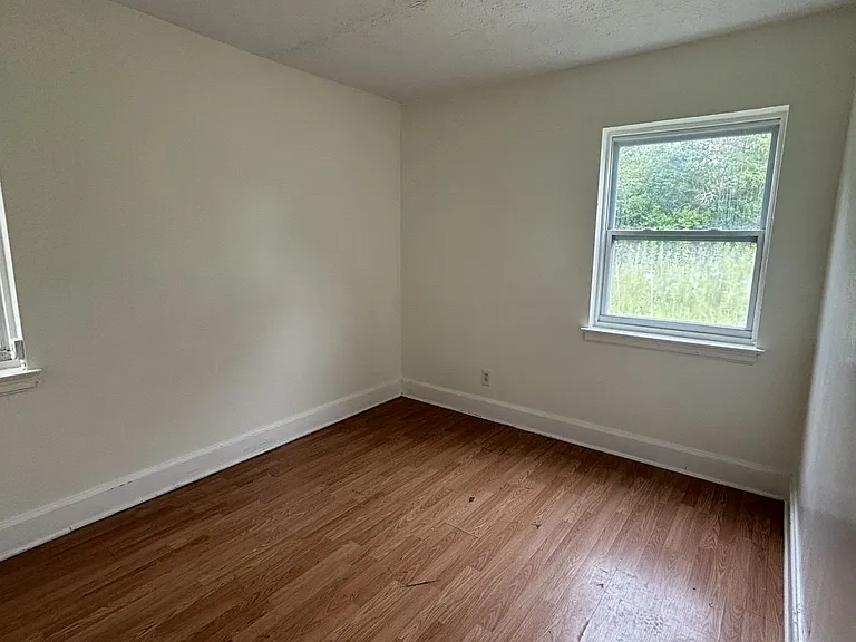 763 Belvedere Dr — Photo 9