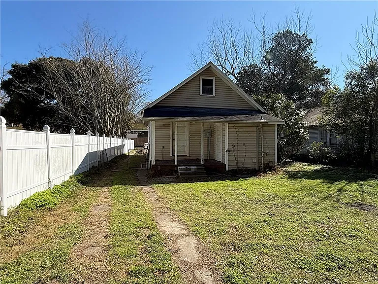 125 Garnett Ave — Photo 12
