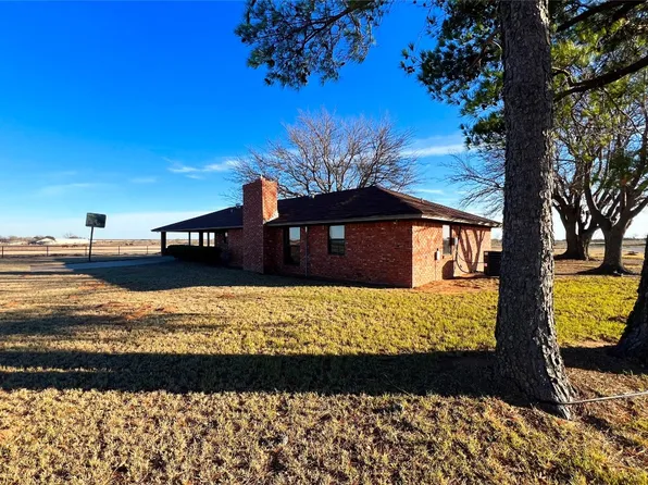 248077 County Road 1970 E, Devol, OK 73531