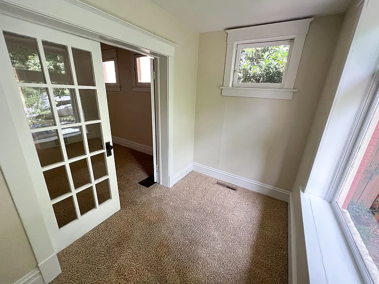 133 N M St — Photo 12