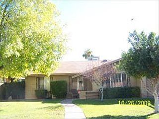 2nd image of 1933 E Alameda Dr