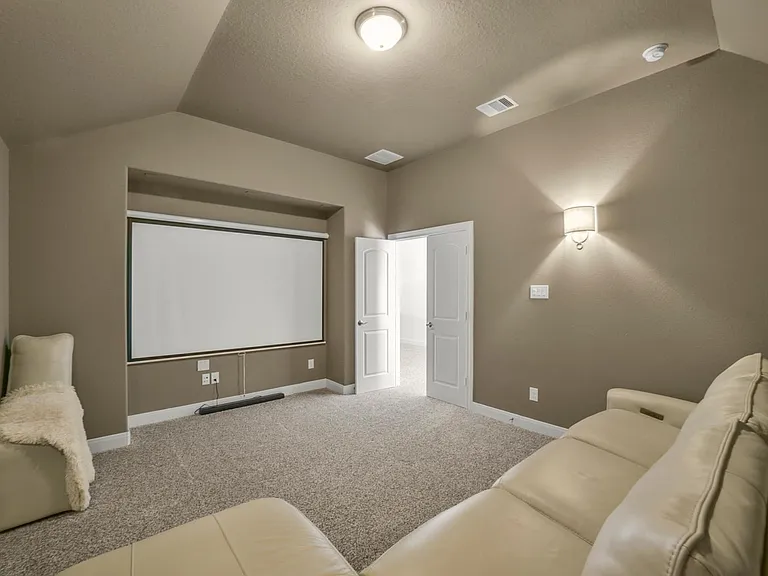 6 S Wheatleigh Dr — Photo 21