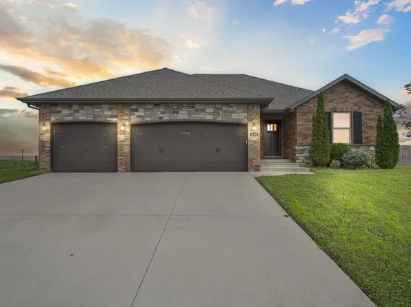 834 Capitol Hill Dr Drive, Rogersville, MO 65742