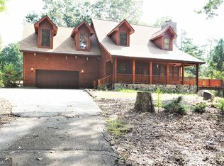 1454 Sand Poin, Trion, GA 30753
