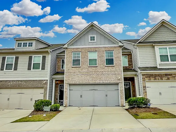 7622 Avalon Blvd, Fairburn, GA 30213