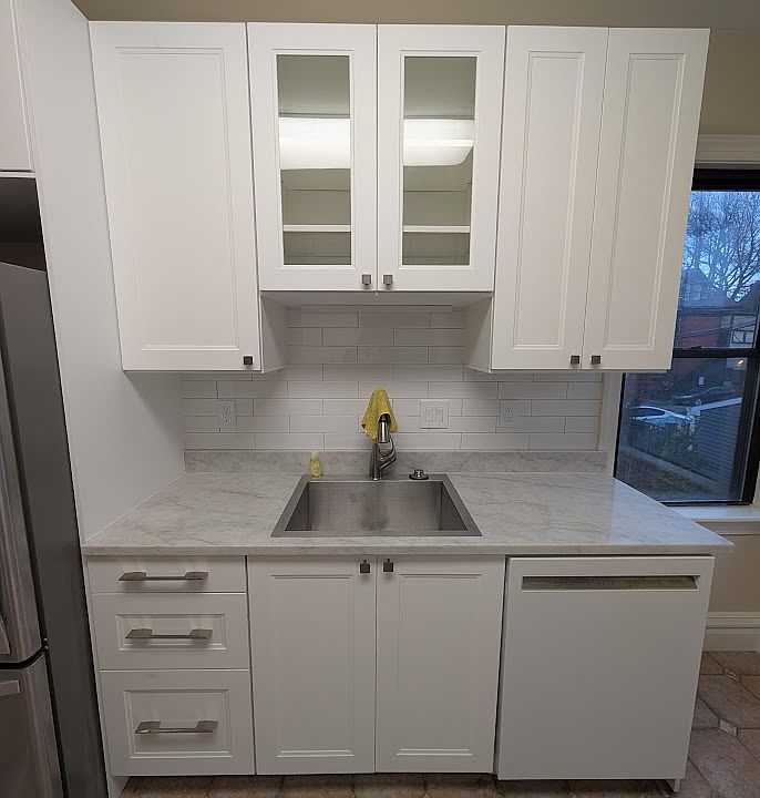 1st image of 5506 Ellsworth Ave APT 3