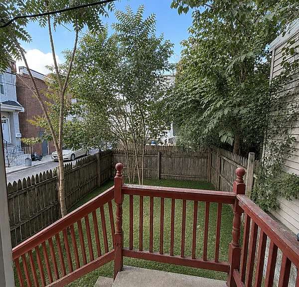 5943 Summer St — Photo 9