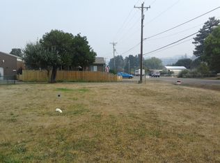 1200 N Lake Rd, Lakeside, OR 97449