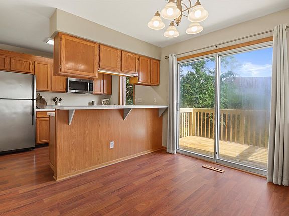 5th image of 6947 Raymond Rd