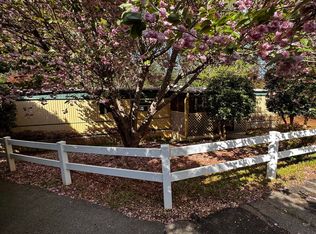 991 E Darby Rd, Taylors, SC 29687