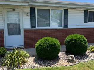 1417 E Ferguson Ave, Wood River, IL 62095