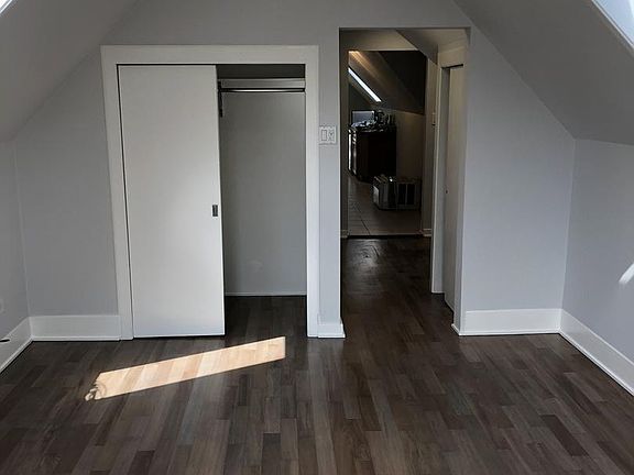4th image of 4312 N Kedvale Ave APT 3