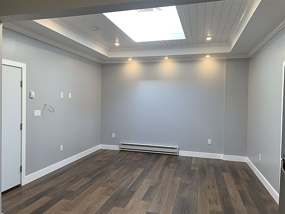 3rd image of 6507 Bergenline Ave #3F