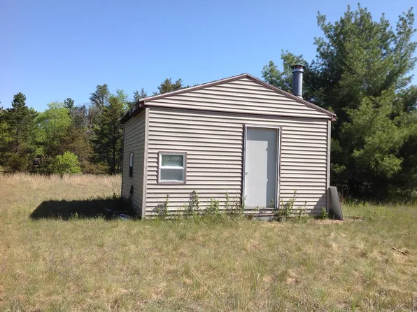 Reber Rd, Fairview, MI 48621