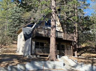 636 Brentwood Dr, Lake Arrowhead, CA 92352