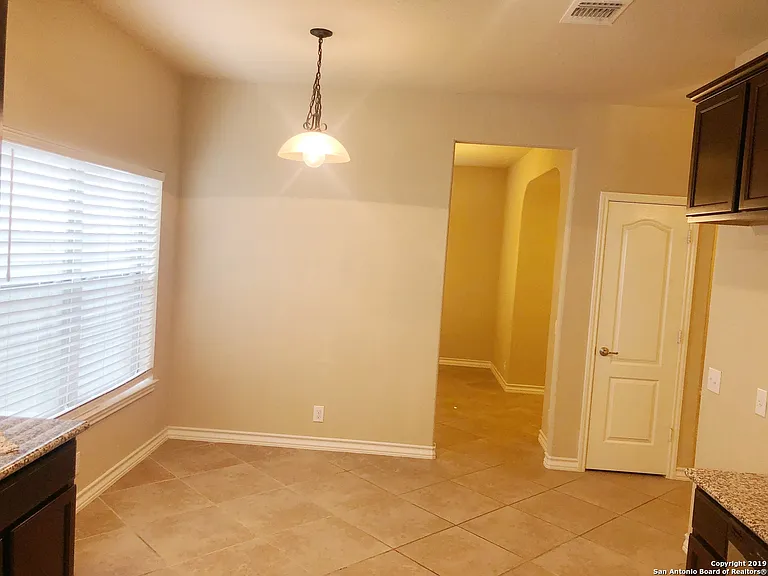 7315 Elizabeth Way — Photo 11