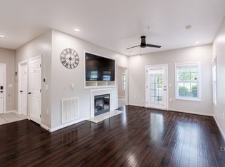 635 Marshtree Ln UNIT 105, Fayetteville, NC 28314
