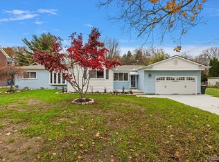 8355 Speedway Dr, Shelby Township, MI 48317