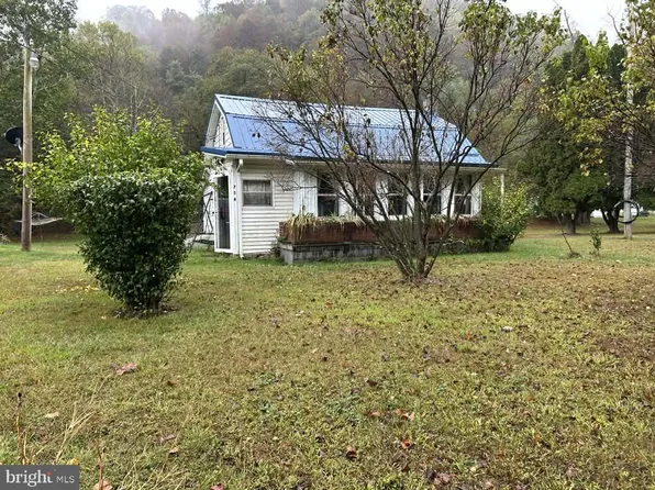 754 Gooseberry Rd, Hyndman, PA 15545