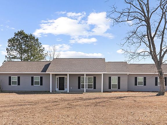 3rd image of 2829 S County Road 33 Rd