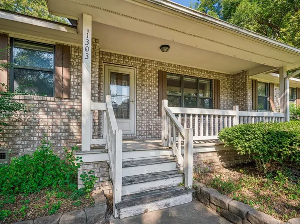 1303 N Iroquois Ave, Chouteau, OK 74337