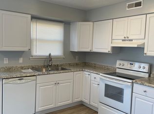 3752 W Stratford Rd, Virginia Beach, VA 23455