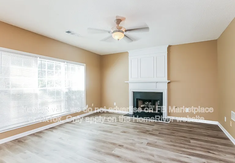 740 Westre Way — Photo 3