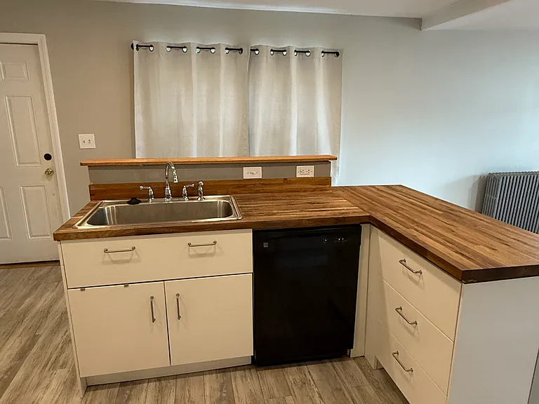 30A Longwood Ave #30A — Photo 4