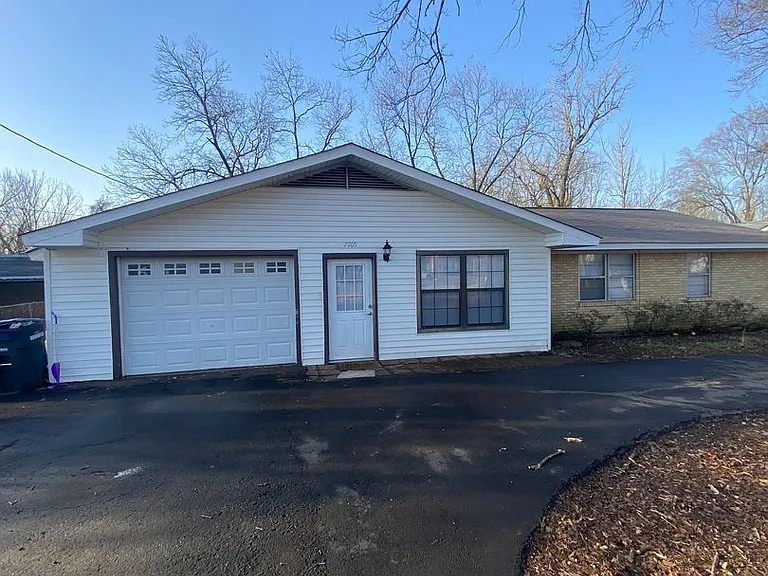 7705 Jacksonville Cutoff Rd #1 — Photo 1