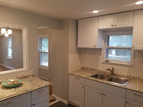 3rd image of 2224 Markese Ave