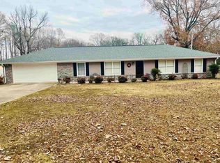 90 Wilson Lake Shrs, Muscle Shoals, AL 35661