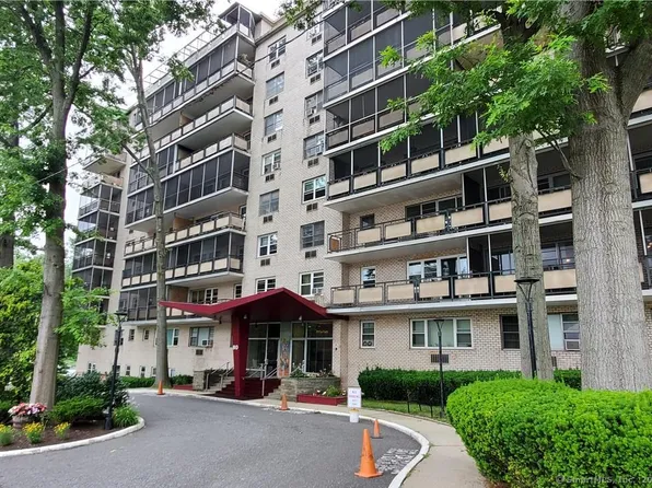 80 Cartright Street #3L, Bridgeport, CT 06604