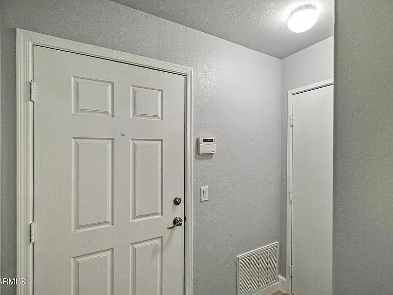 2402 E 5th St #1519 — Photo 16