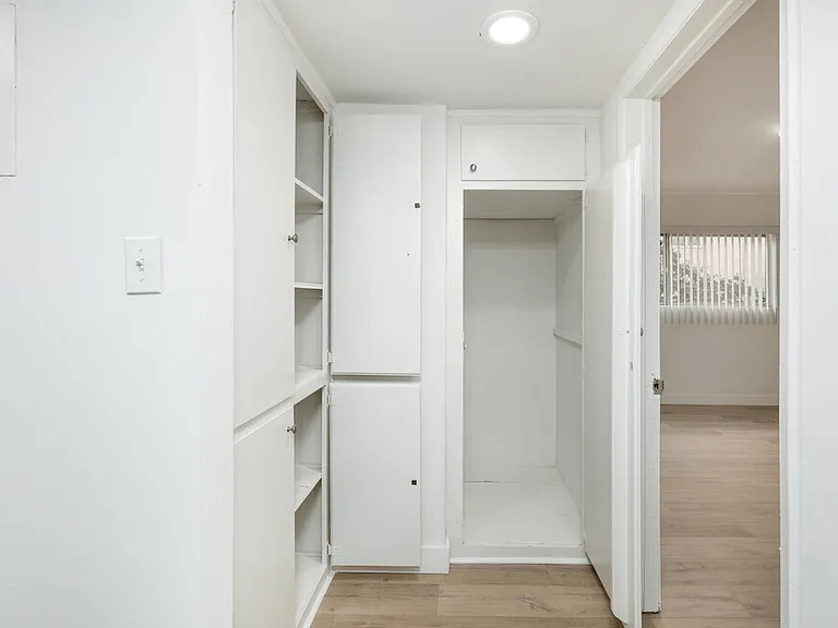1831 Glendon Ave — Photo 1