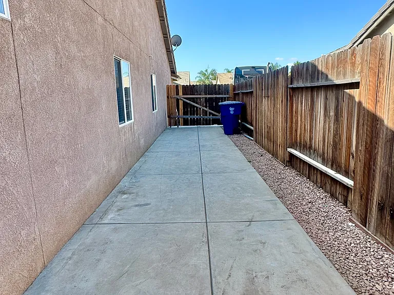 12002 Darlington Ave — Photo 17