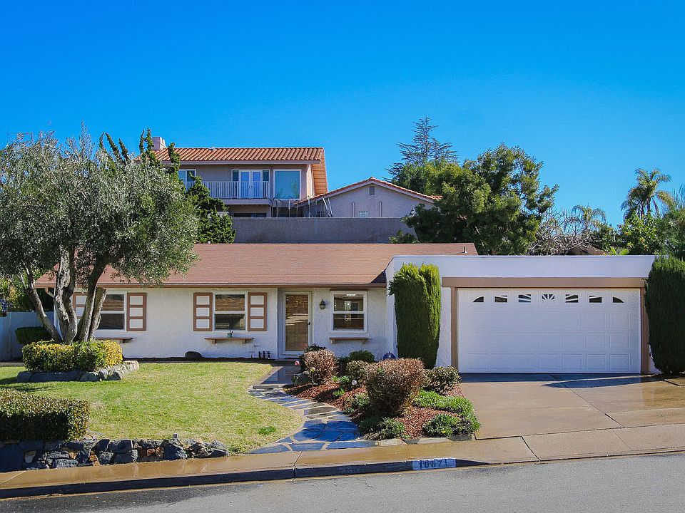1st image of 16871 Cresta Dr