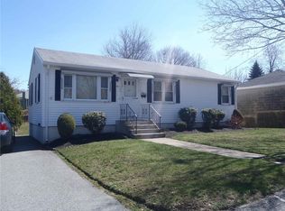 30 Madison Ave, Cranston, RI 02920