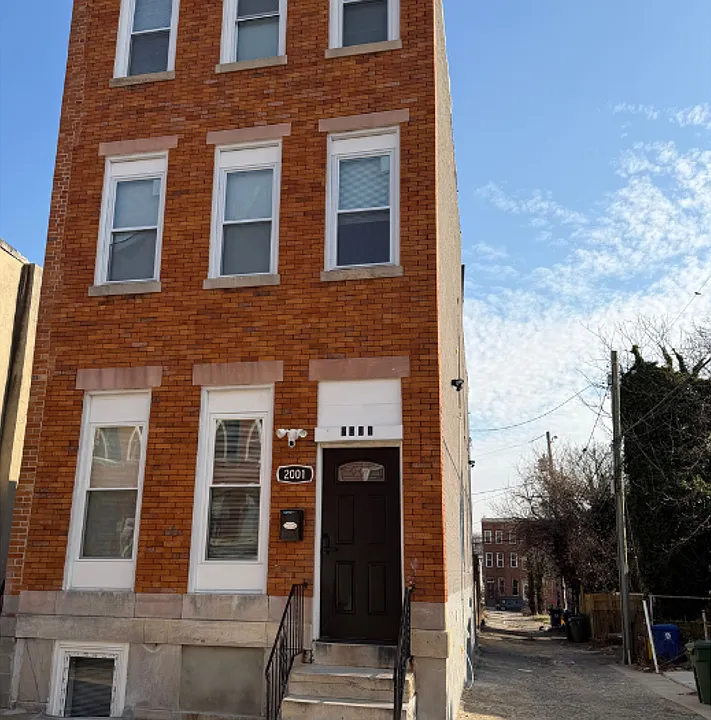 2001 Boone St #2D-800-2D