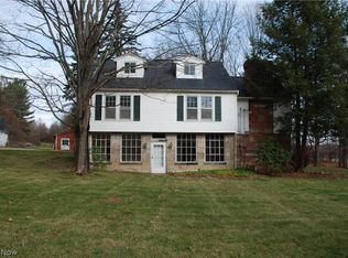 7822 E Washington St, Chagrin Falls, OH 44023
