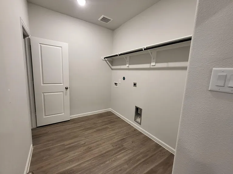 8030 Peppercorn St — Photo 13