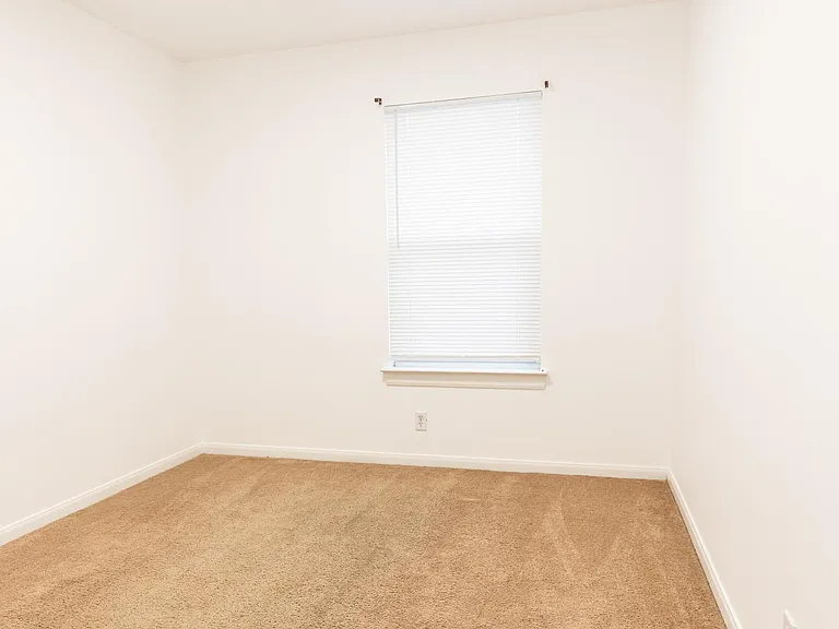 4107 Saint Charles Bay — Photo 25
