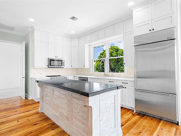 4th image of 6415 Manasota Key Rd