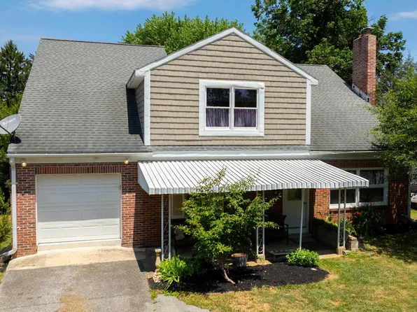 135 Homeland Rd, York, PA 17403