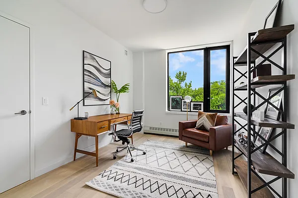 Rented by Compass | media 2