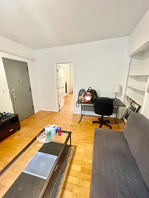 Rented by Nooklyn NYC LLC | media 38