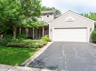 2104 N Millstone Dr, Lake Villa, IL 60046