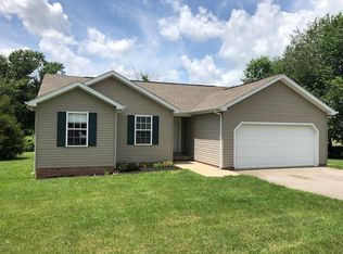 215 Cloverdale St, Bowling Green, KY 42101