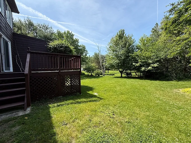 26 Hammond Pond Pkwy #0 — Photo 17